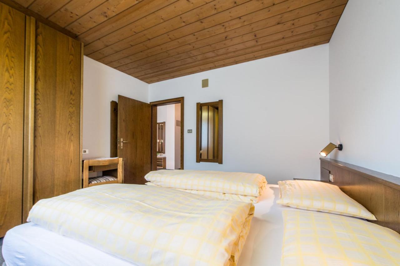 Hotel Tubris Sand in Taufers Exteriör bild